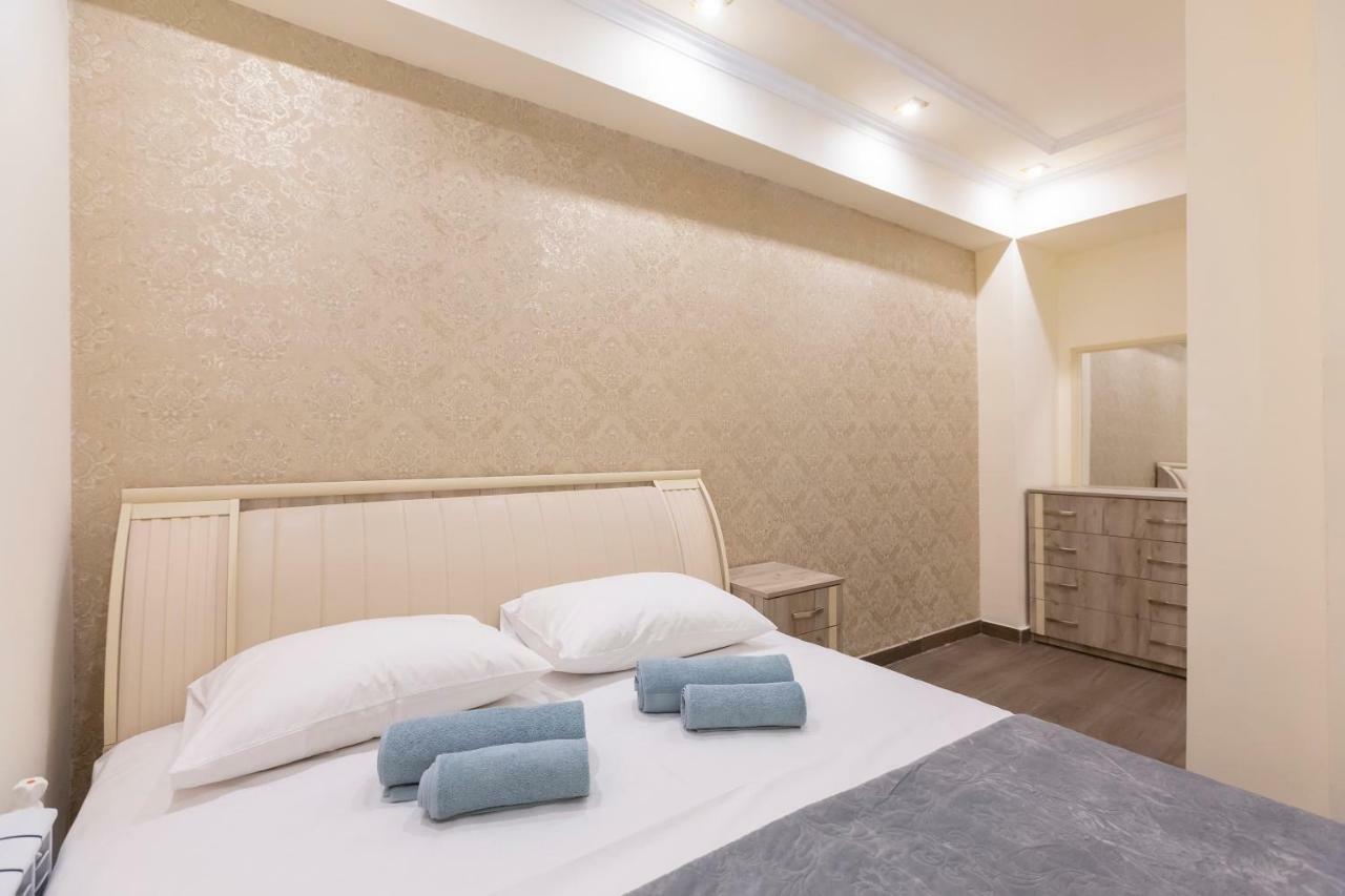 Umba Apartment N3 - Balcony And Mount Ararat View Erevan Esterno foto