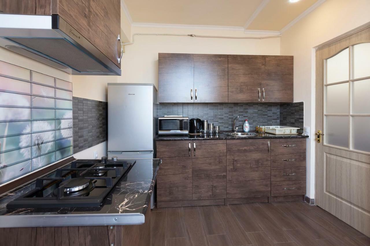 Umba Apartment N3 - Balcony And Mount Ararat View Erevan Esterno foto